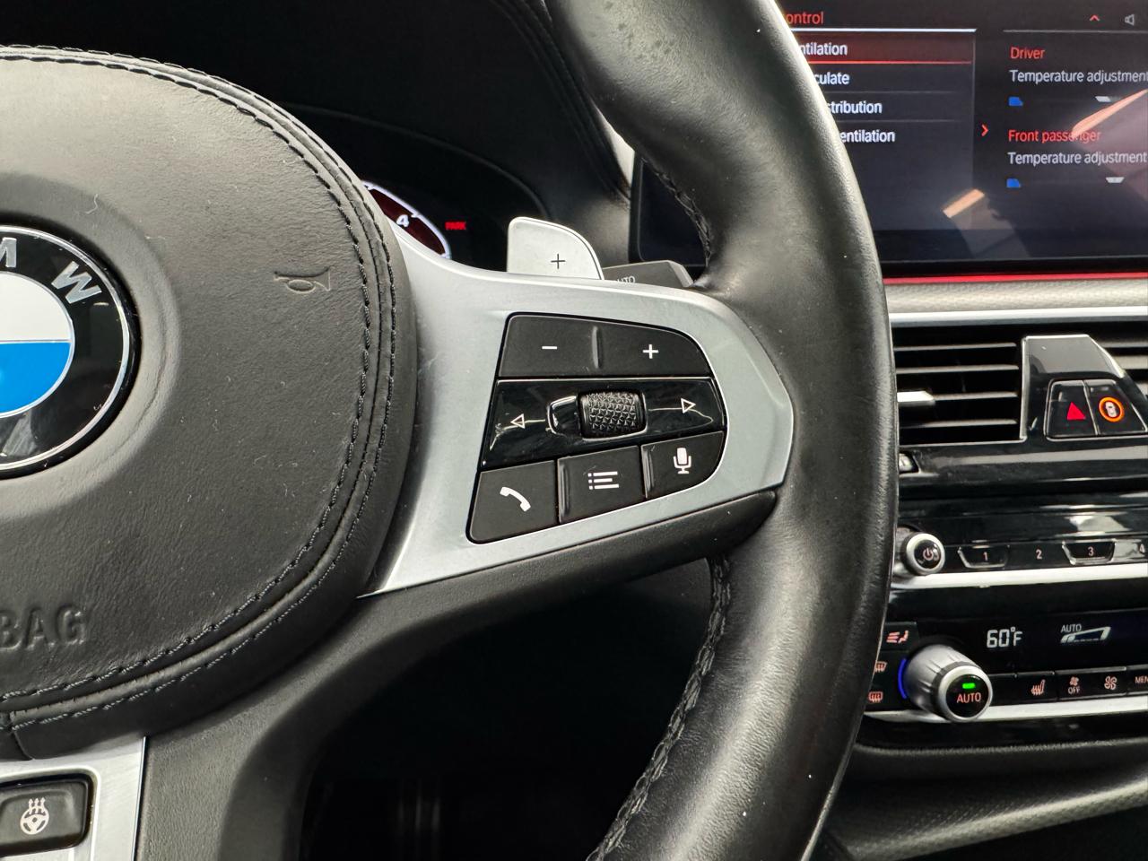 BMW 5 Series M550i xDrive Sedan 2021