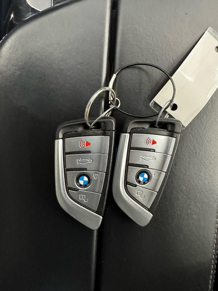 BMW 5 Series M550i xDrive Sedan 2021