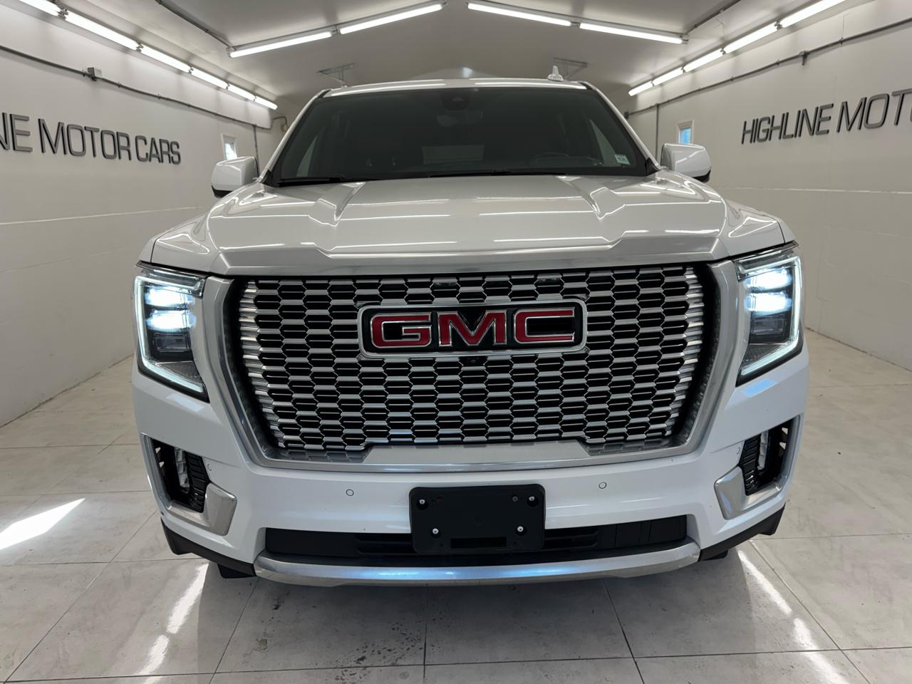 GMC Yukon XL 4WD 4dr Denali 2022
