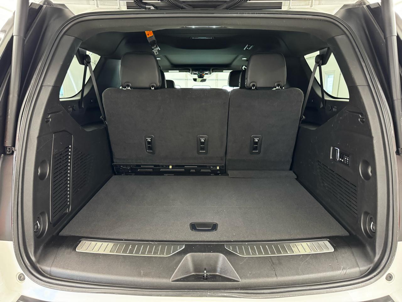 GMC Yukon XL 4WD 4dr Denali 2022