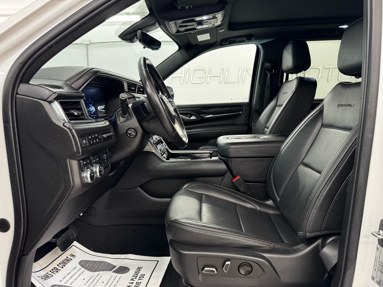 GMC Yukon XL 4WD 4dr Denali 2022