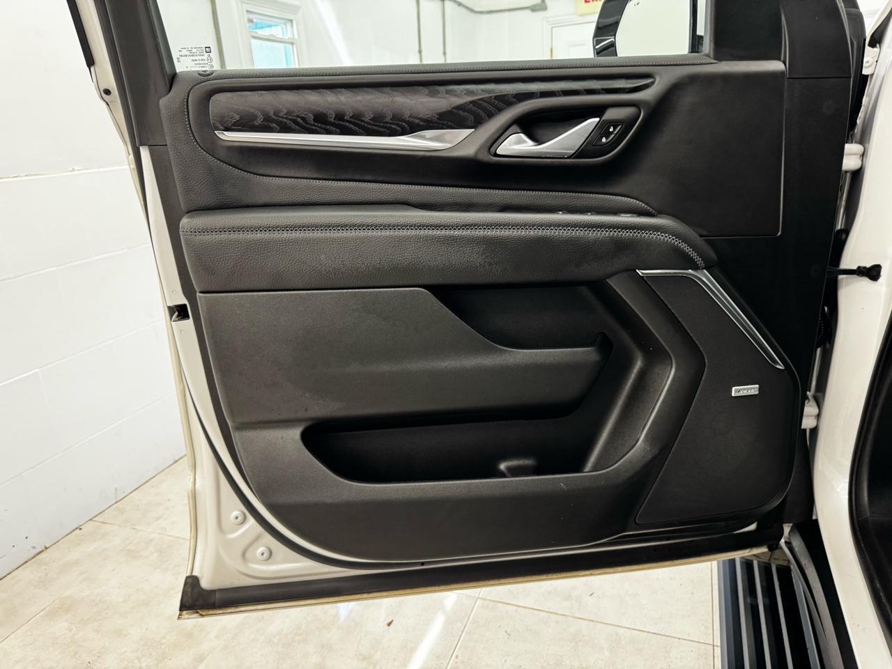 GMC Yukon XL 4WD 4dr Denali 2022