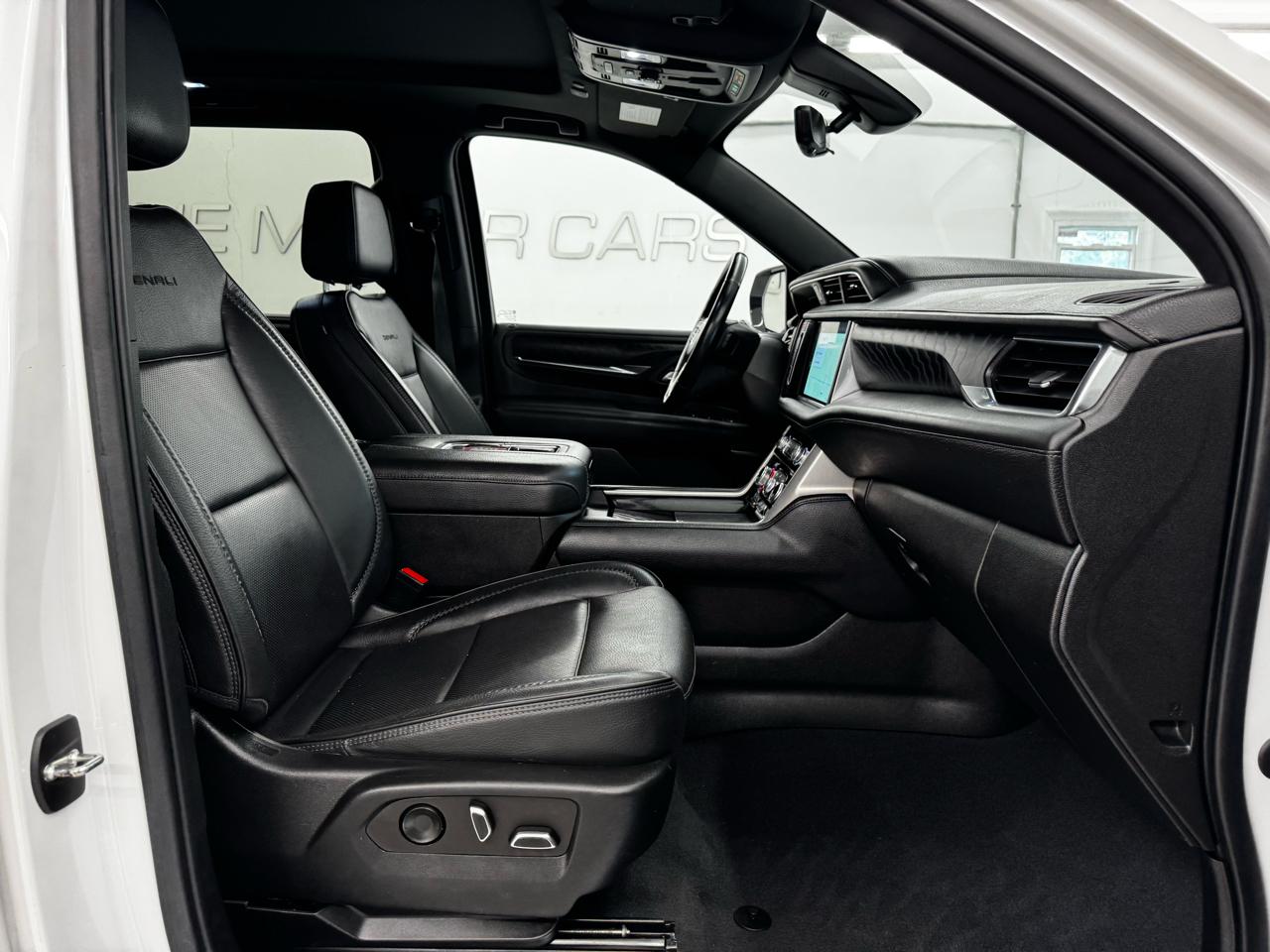 GMC Yukon XL 4WD 4dr Denali 2022