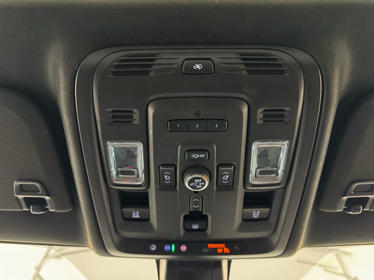 GMC Yukon XL 4WD 4dr Denali 2022