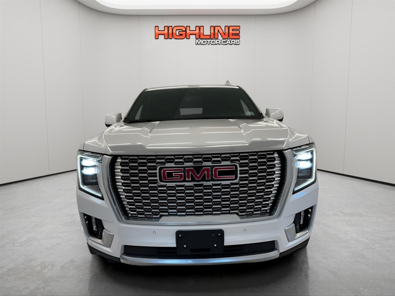 GMC Yukon XL 4WD 4dr Denali 2022