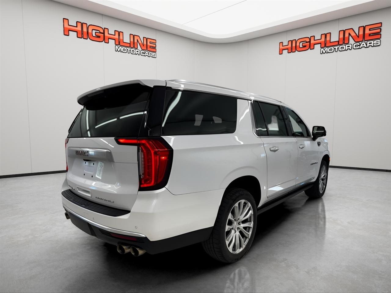 GMC Yukon XL 4WD 4dr Denali 2022