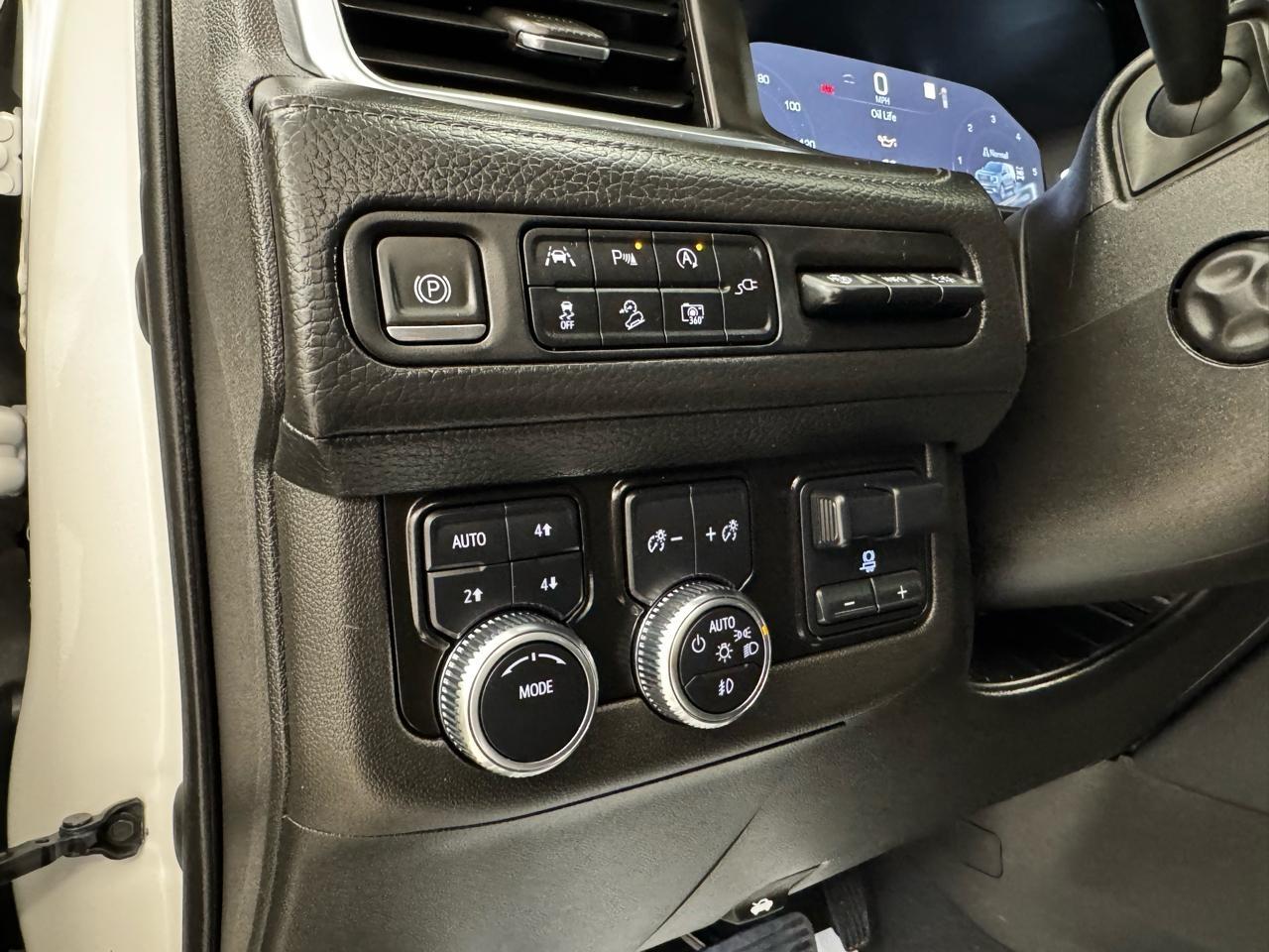 GMC Yukon XL 4WD 4dr Denali 2022