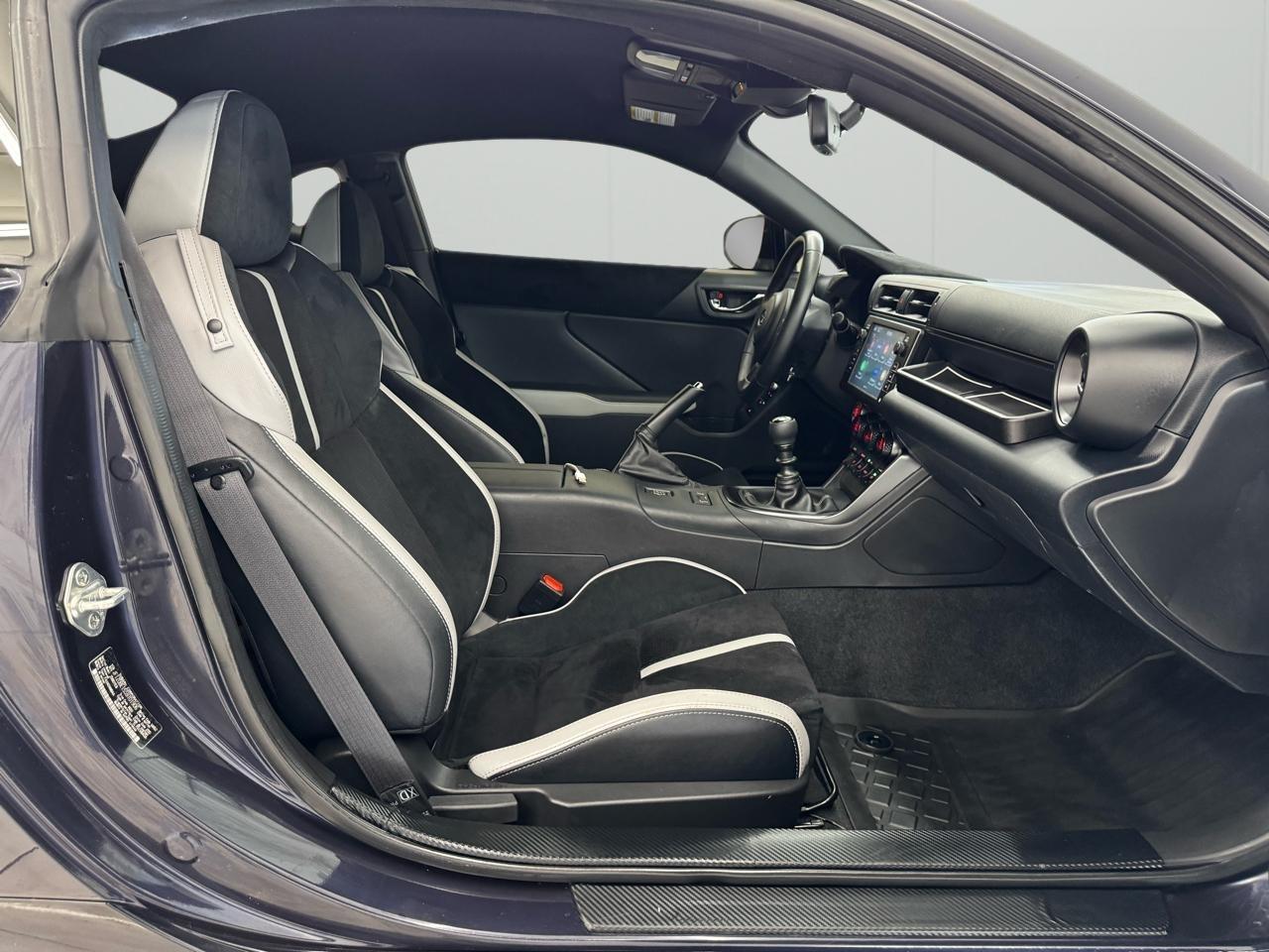 Subaru BRZ Series.Purple Manual 2025