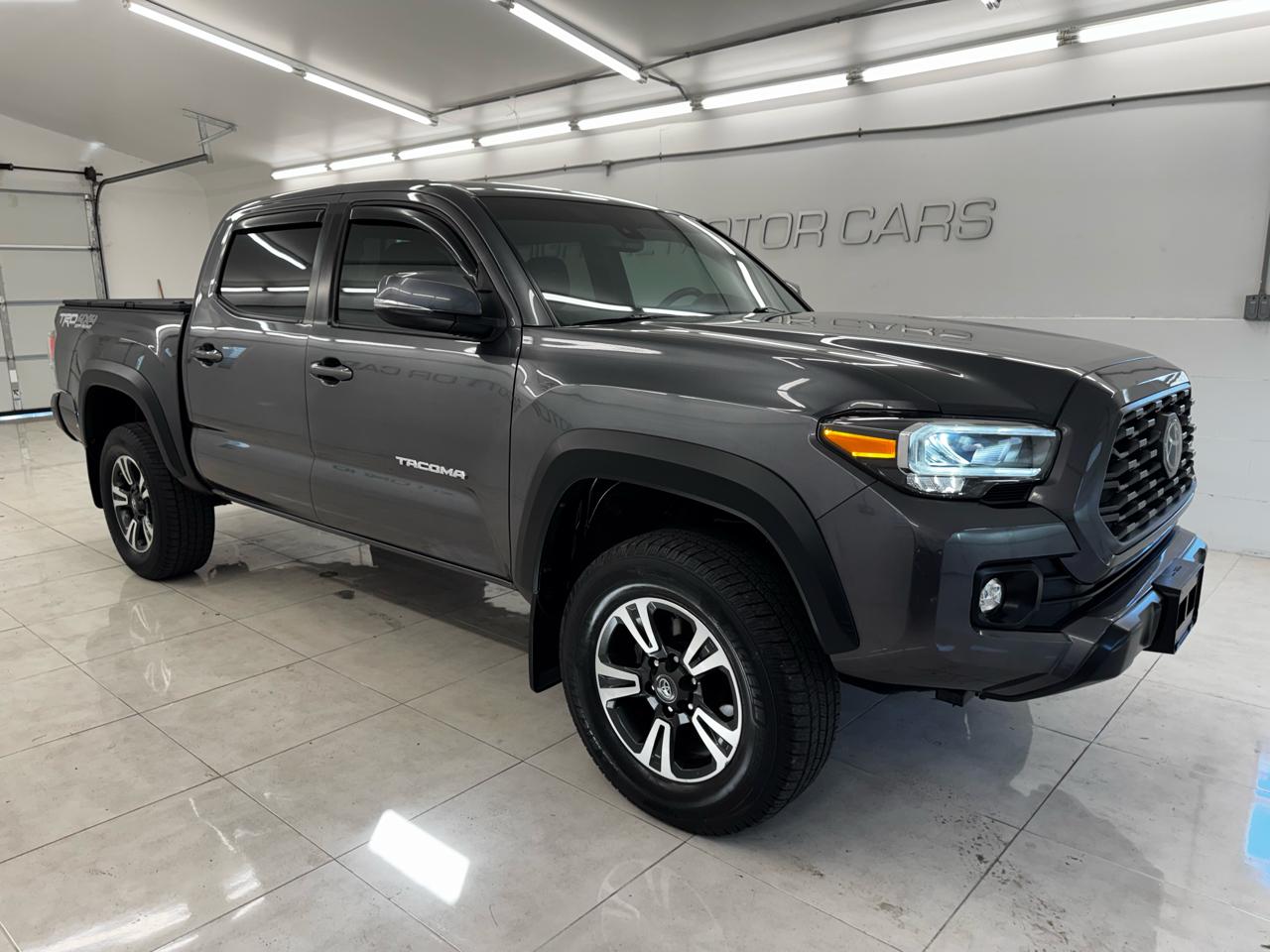 Toyota Tacoma 4WD TRD Off Road Double Cab 5' Bed V6 MT (Natl) 2021