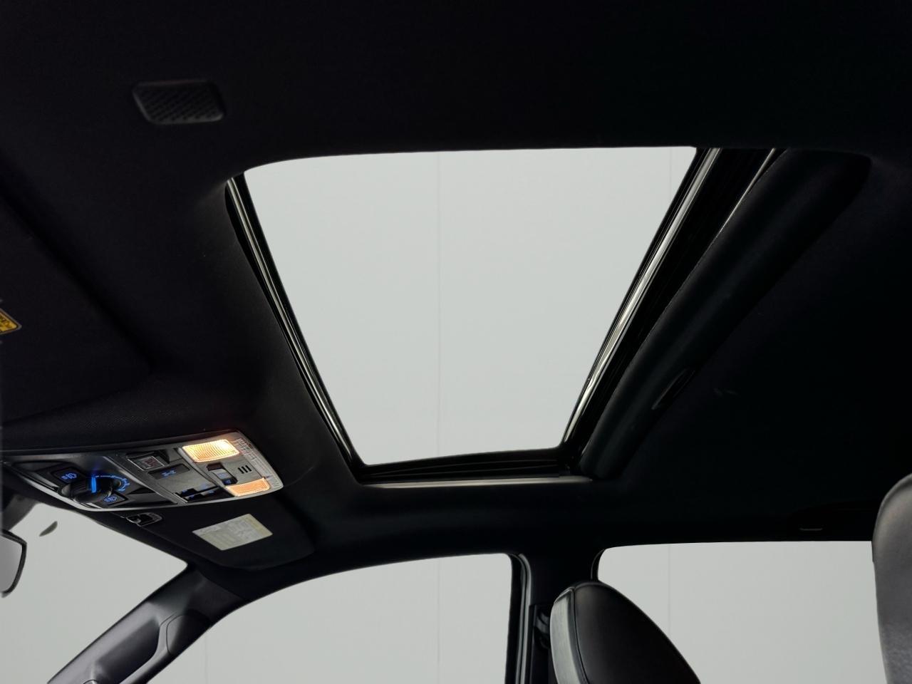 Toyota Tacoma 4WD TRD Off Road Double Cab 5' Bed V6 MT (Natl) 2021