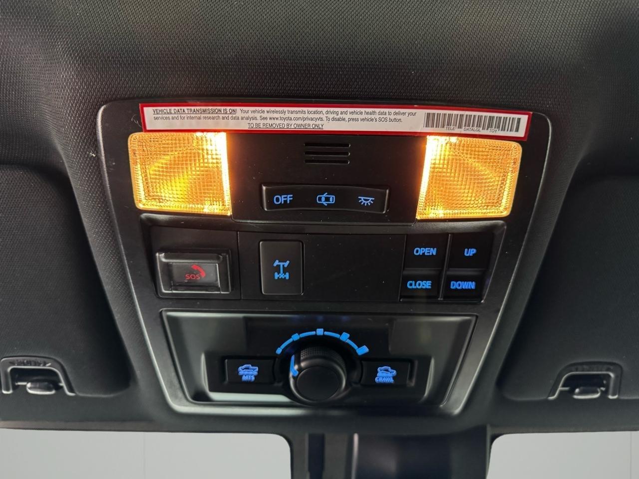 Toyota Tacoma 4WD TRD Off Road Double Cab 5' Bed V6 MT (Natl) 2021