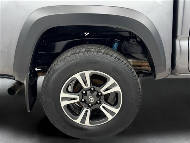 Toyota Tacoma 4WD TRD Off Road Double Cab 5' Bed V6 MT (Natl) 2021