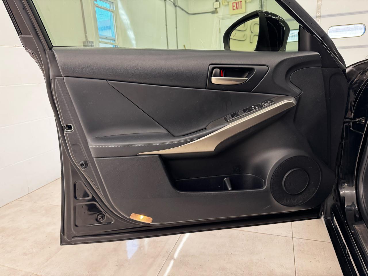 Lexus IS IS Turbo F Sport RWD 2017