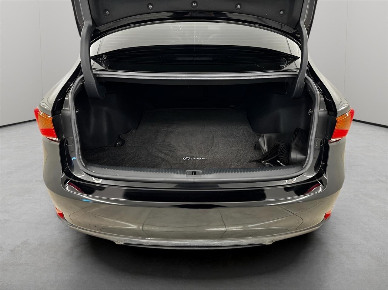 Lexus IS IS Turbo F Sport RWD 2017