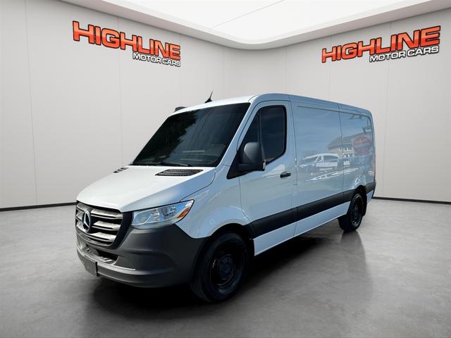White 2025 Mercedes-Benz Sprinter Cargo 2500 144 RWD Van Rear-Wheel Drive 9-Speed Automatic