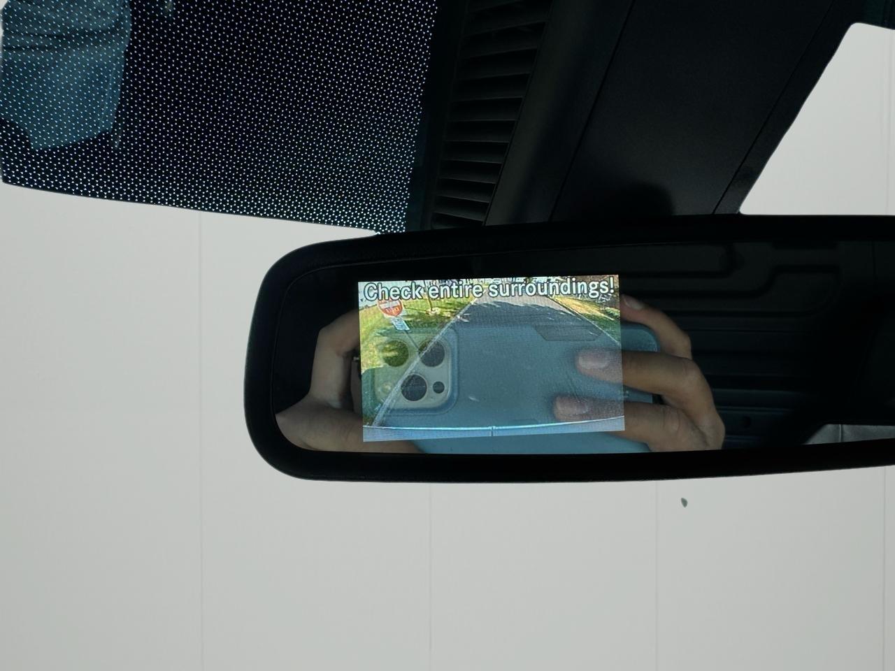 Mercedes-Benz Sprinter Cargo Van 2500 Standard Roof I4 Diesel 144" RWD 2025