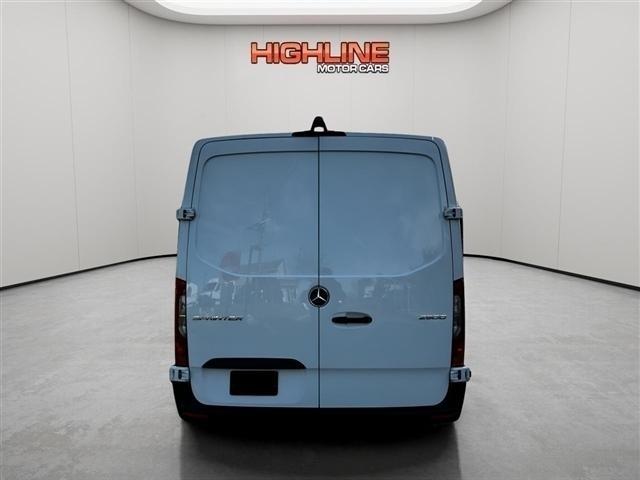 Mercedes-Benz Sprinter Cargo Van 2500 Standard Roof I4 Diesel 144" RWD 2025