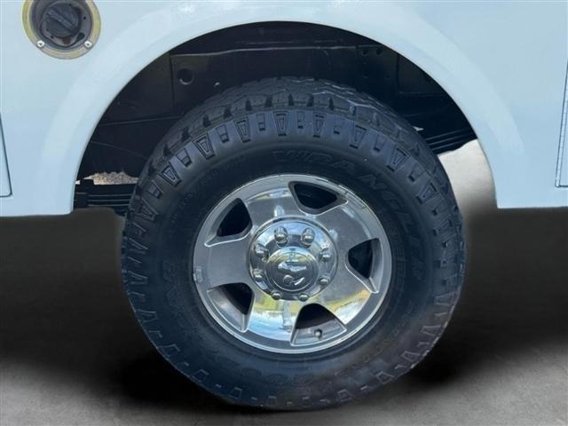 RAM 3500 Tradesman 4x2 Crew Cab 8' Box 2018