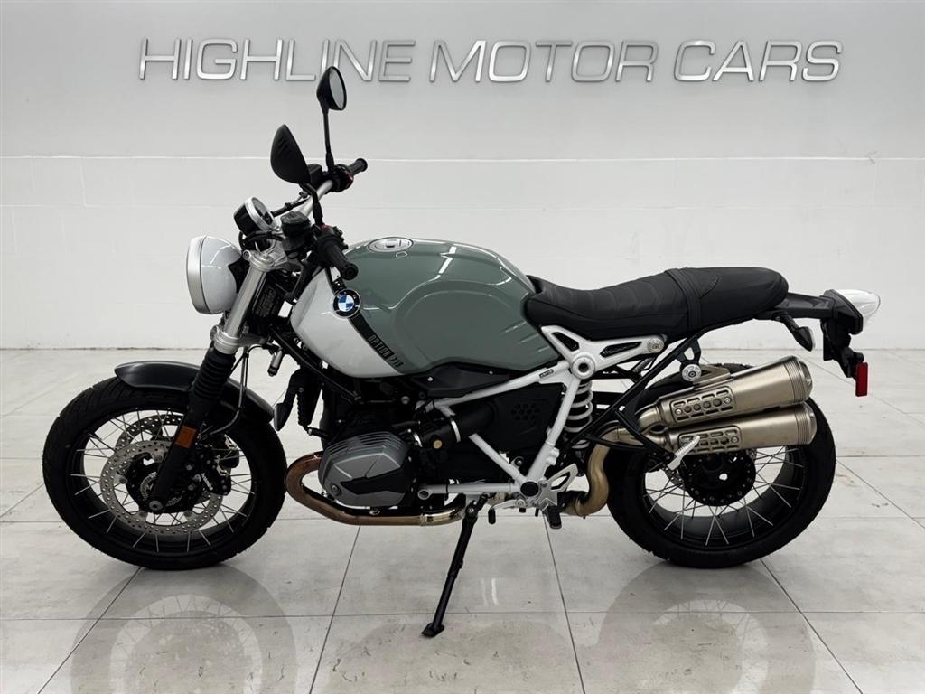 BMW R nine T  2023