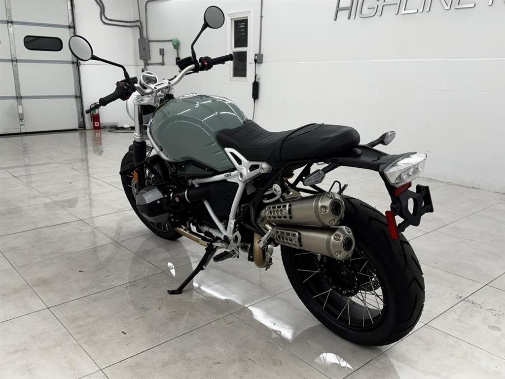 BMW R nine T  2023
