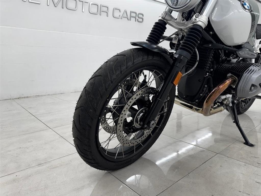 BMW R nine T  2023