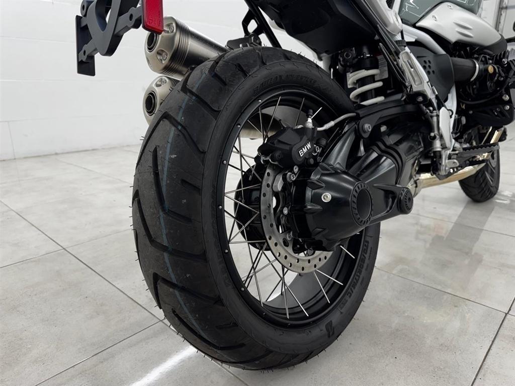 BMW R nine T  2023