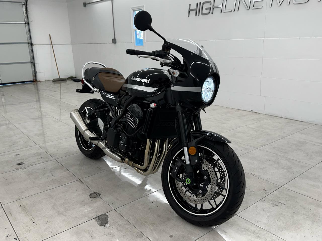 Kawasaki Z900RS CAFÉ  2022
