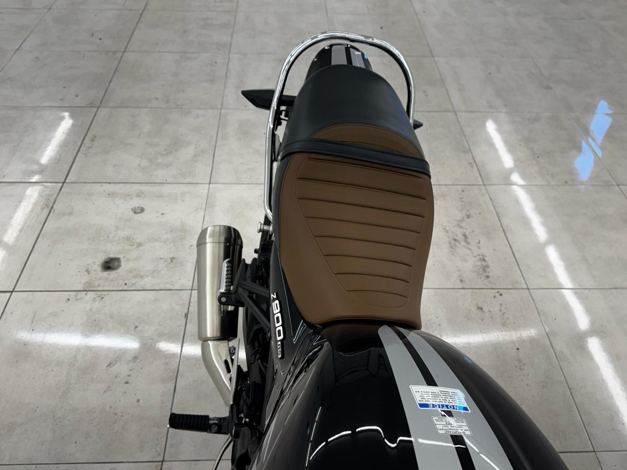 Kawasaki Z900RS CAFÉ  2022