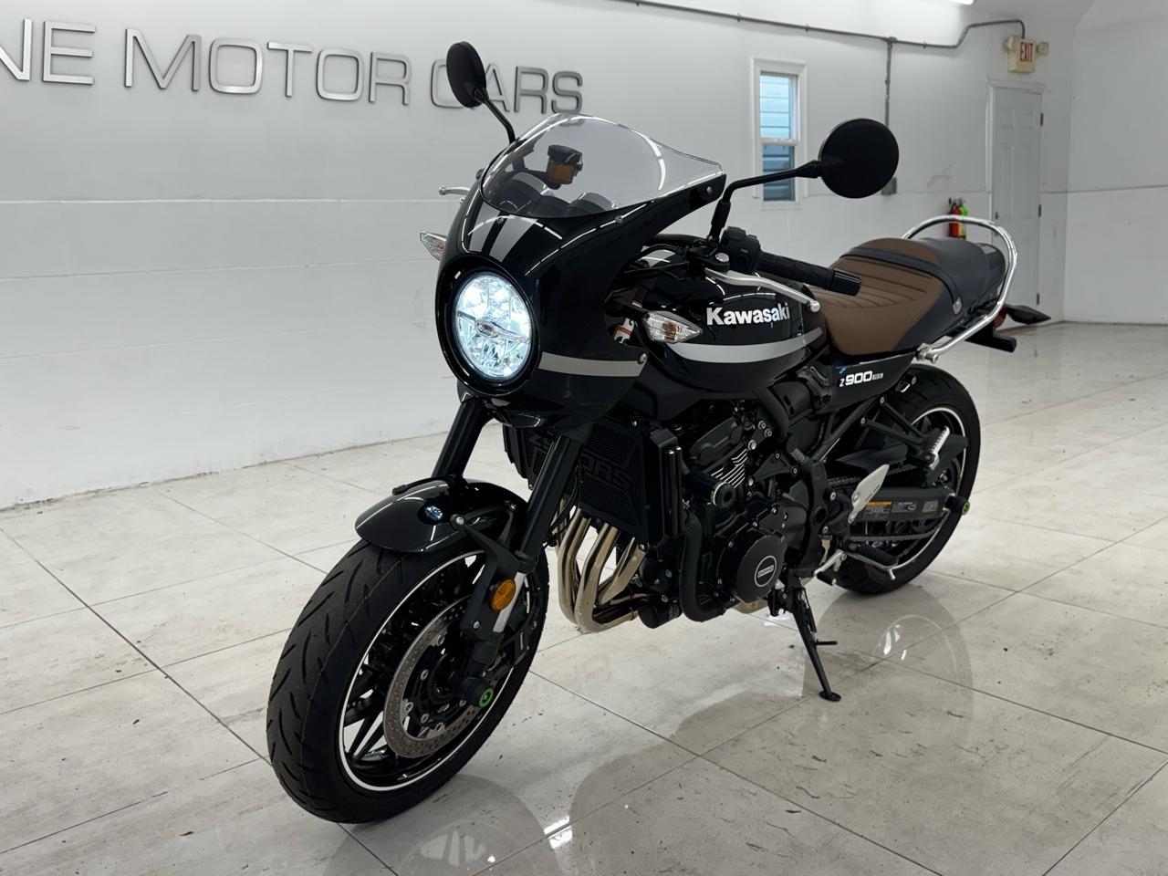 Kawasaki Z900RS CAFÉ  2022
