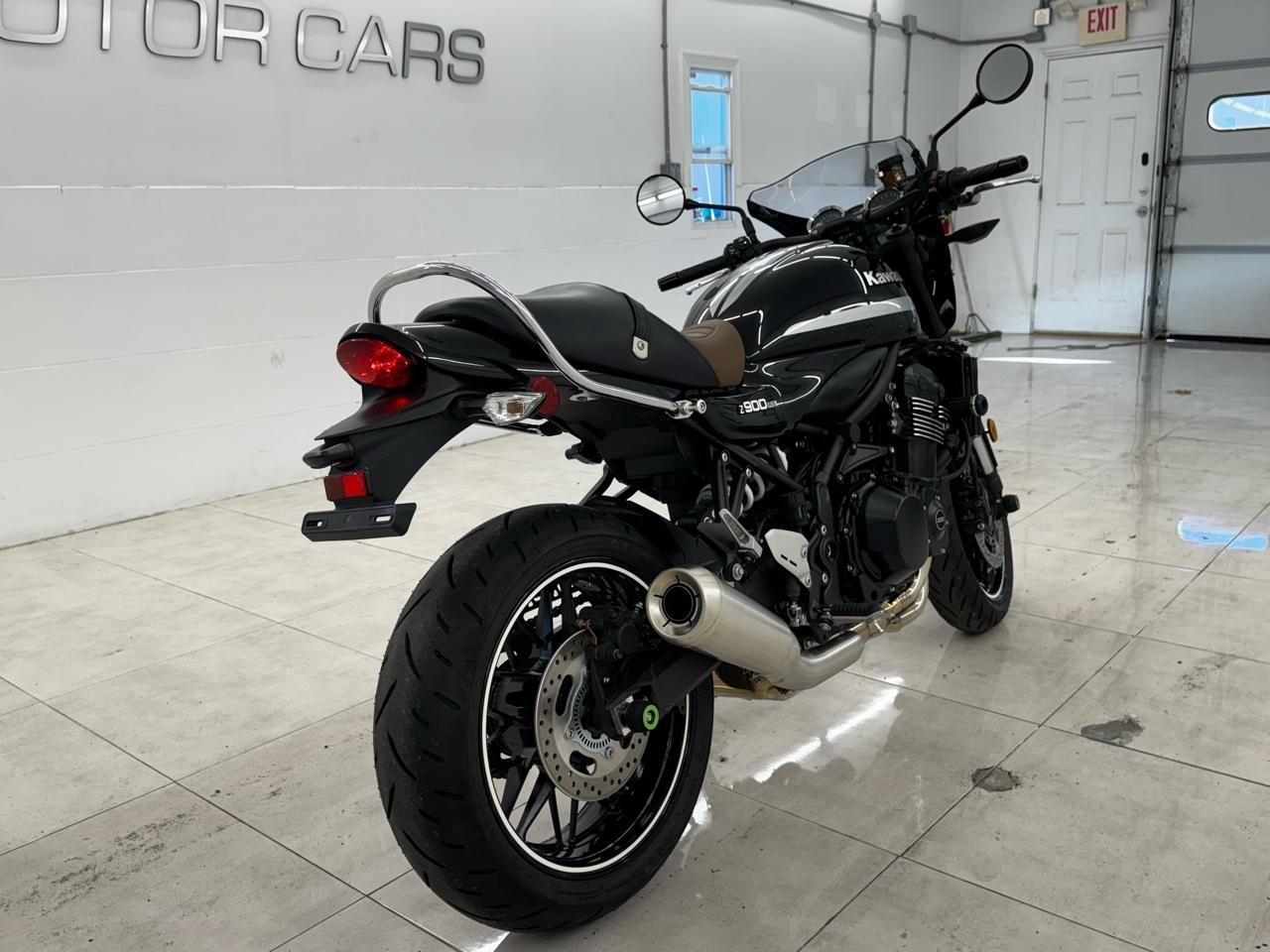 Kawasaki Z900RS CAFÉ  2022
