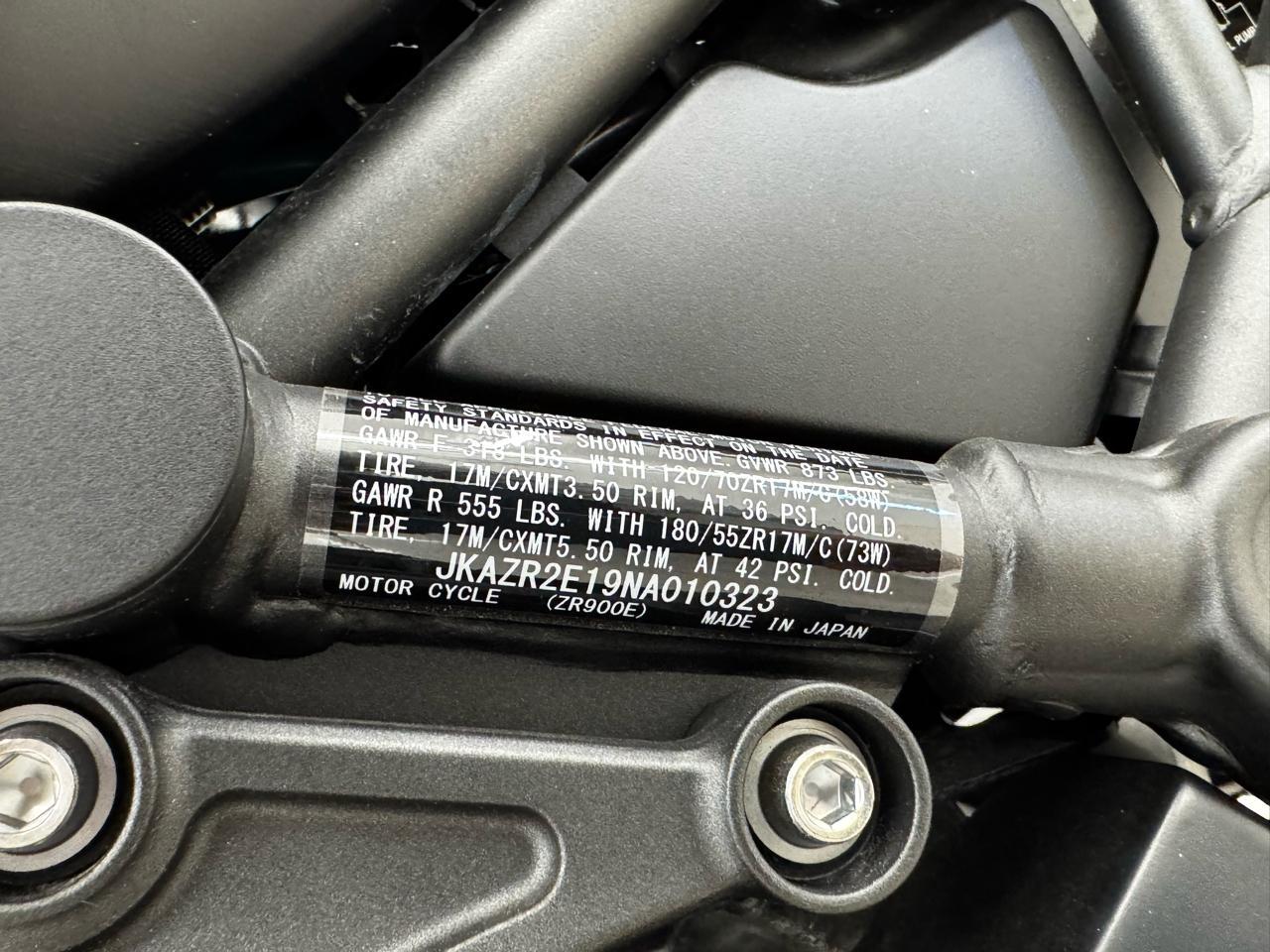 Kawasaki Z900RS CAFÉ  2022