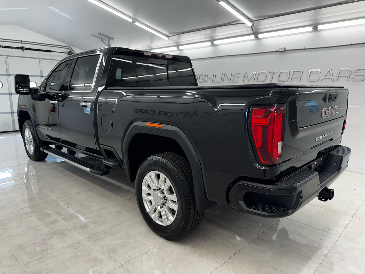 GMC Sierra 3500HD 4WD Crew Cab 159" Denali 2021