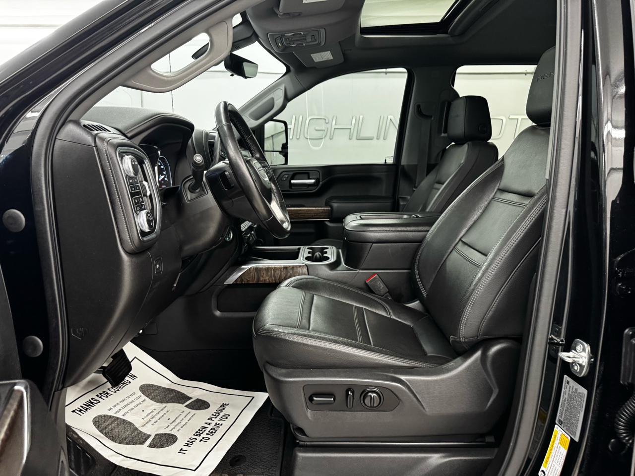 GMC Sierra 3500HD 4WD Crew Cab 159" Denali 2021