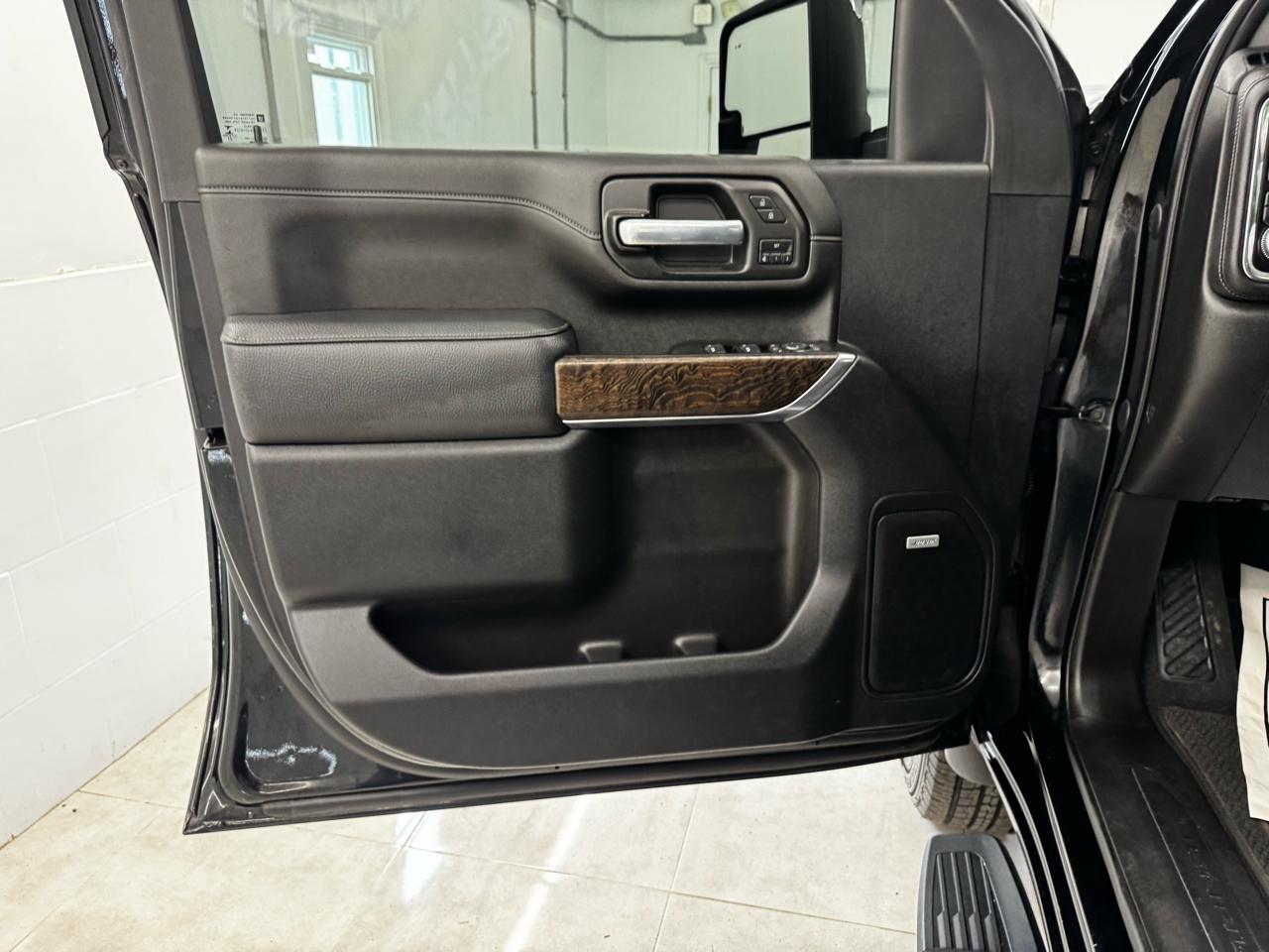 GMC Sierra 3500HD 4WD Crew Cab 159" Denali 2021