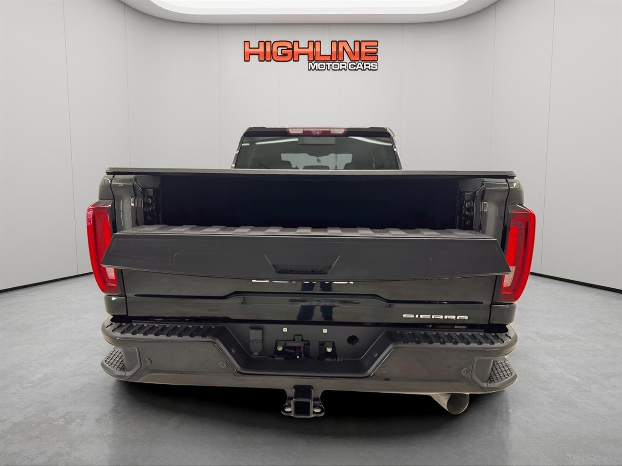 GMC Sierra 3500HD 4WD Crew Cab 159" Denali 2021