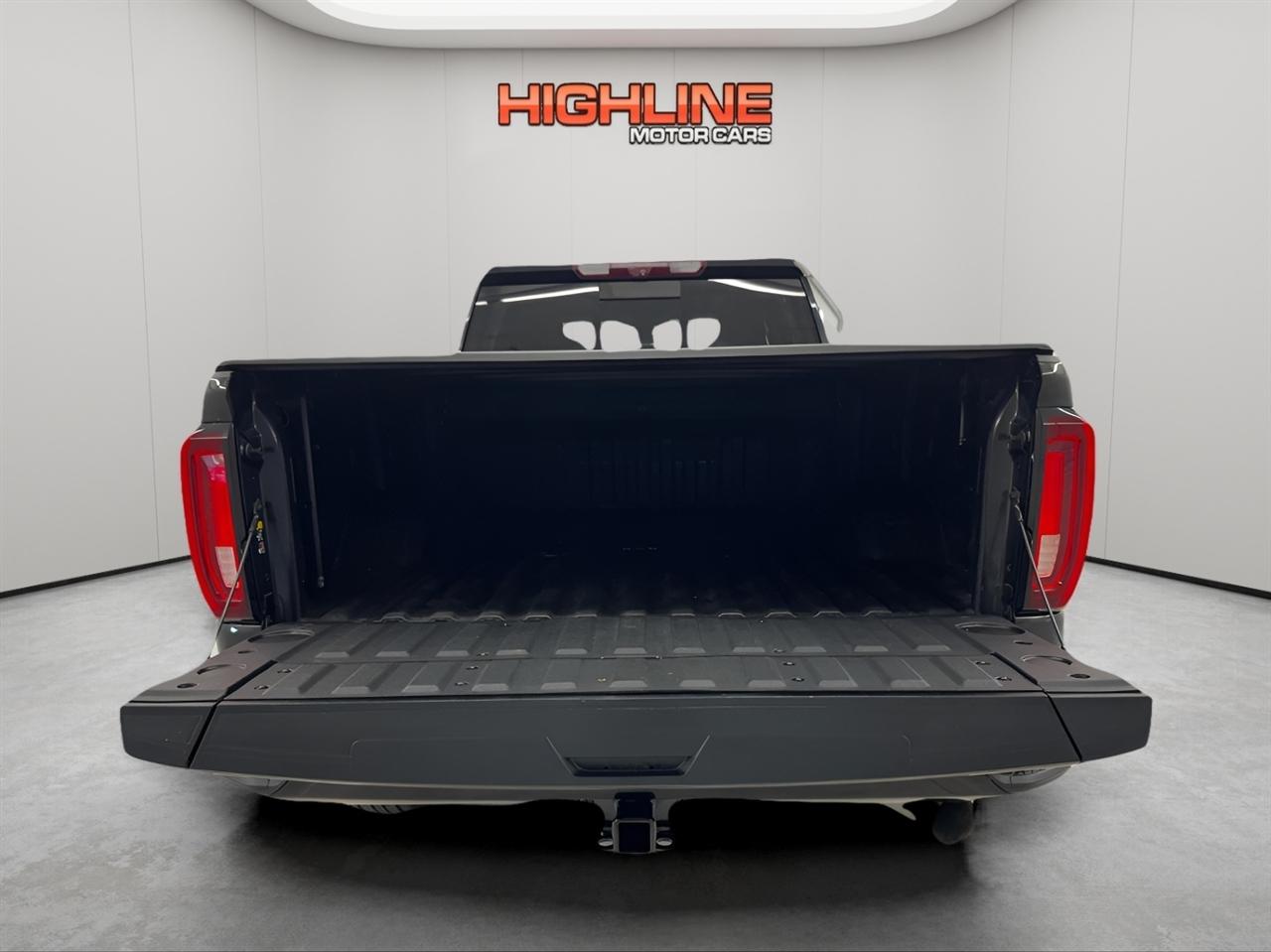 GMC Sierra 3500HD 4WD Crew Cab 159" Denali 2021