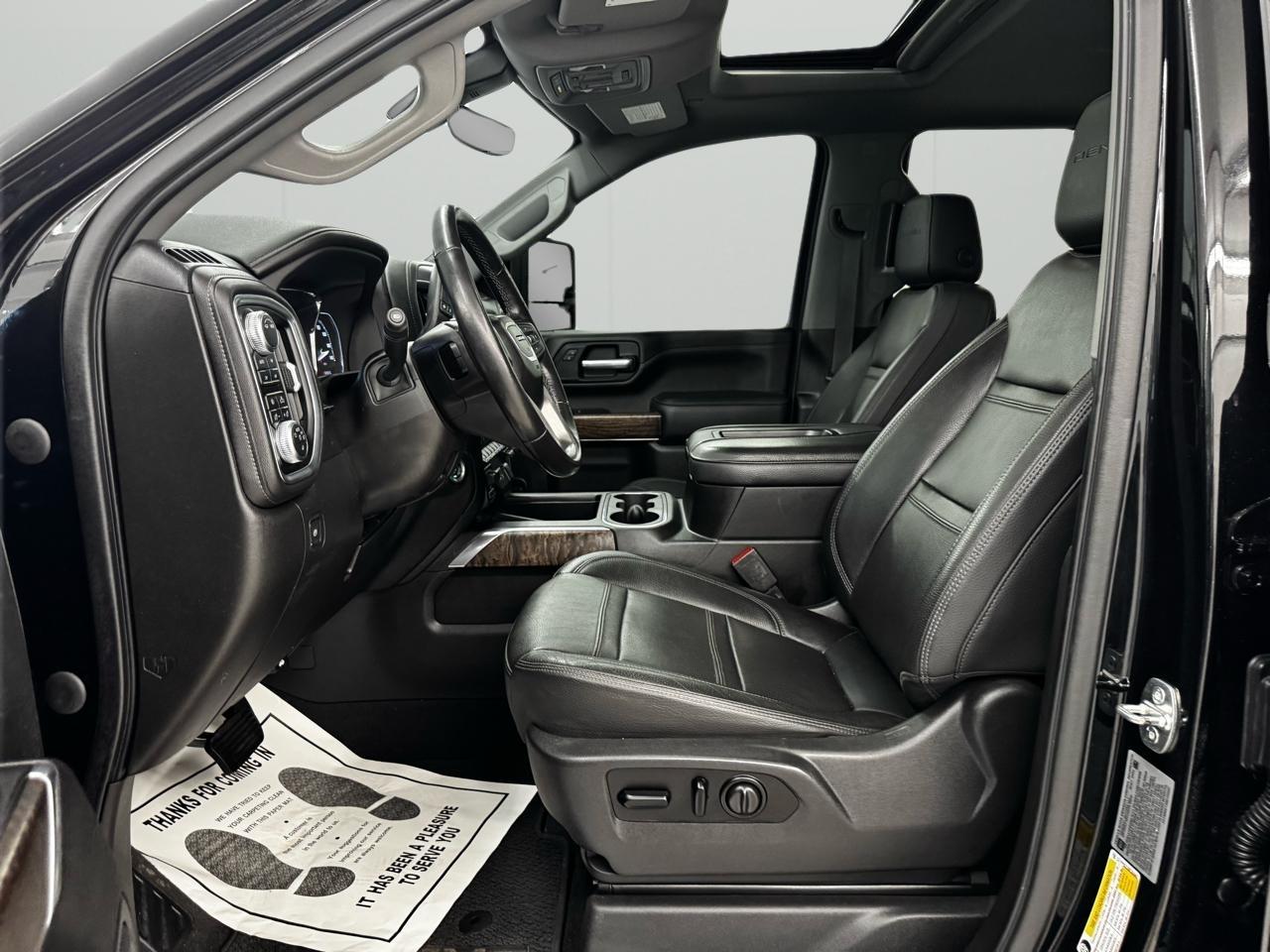 GMC Sierra 3500HD 4WD Crew Cab 159" Denali 2021