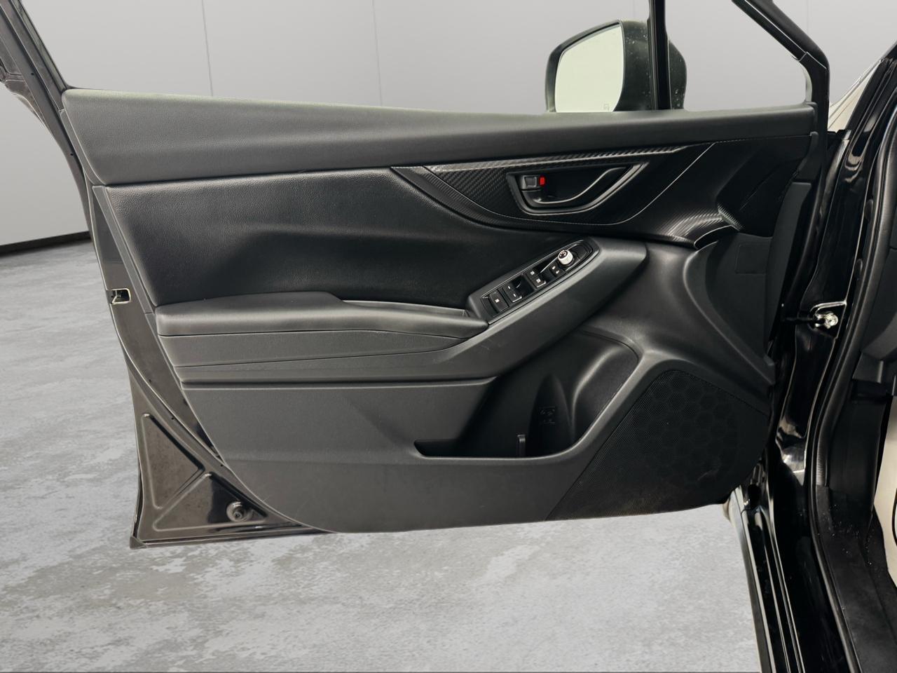 Subaru Crosstrek Premium Manual 2020