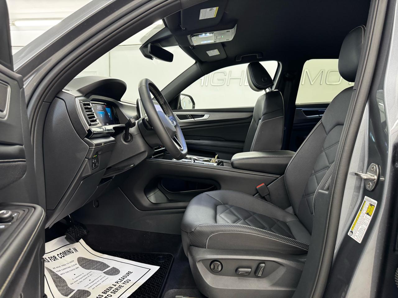 Volkswagen Atlas Cross Sport 2.0T SE w/Technology 4MOTION 2024