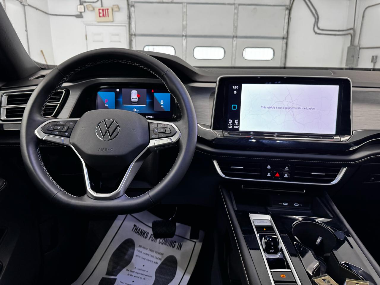 Volkswagen Atlas Cross Sport 2.0T SE w/Technology 4MOTION 2024