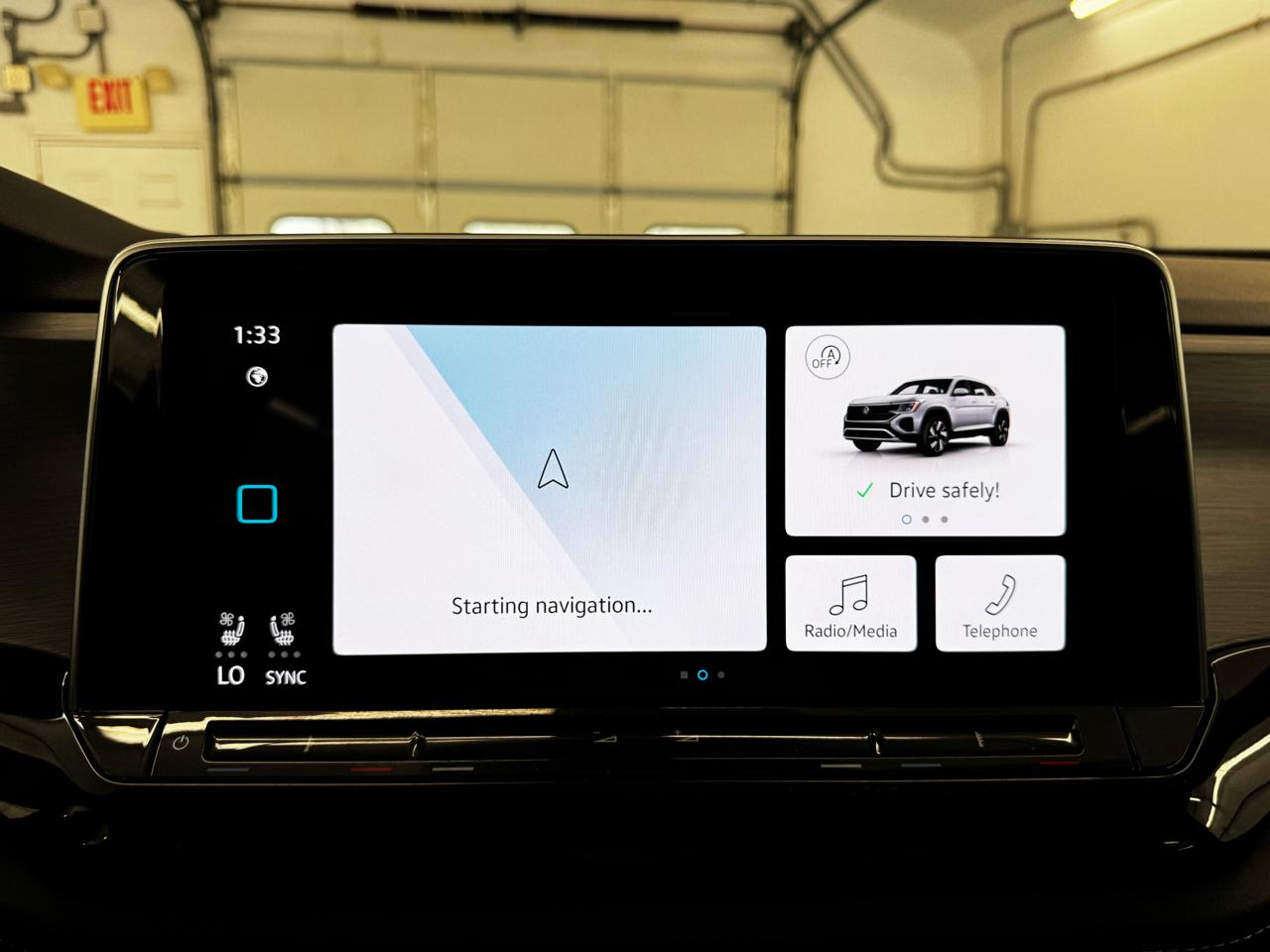 Volkswagen Atlas Cross Sport 2.0T SE w/Technology 4MOTION 2024