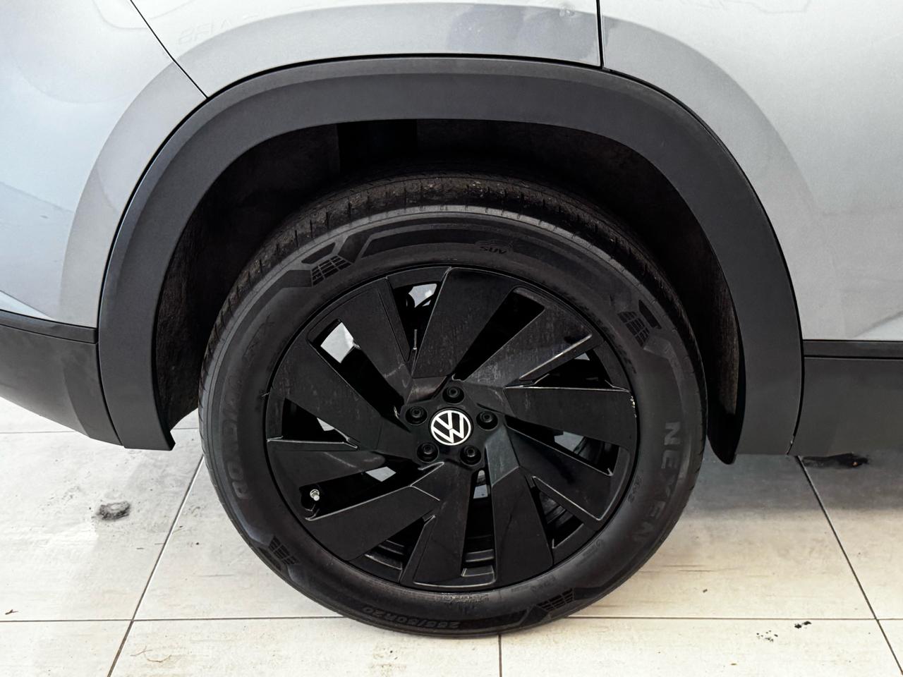 Volkswagen Atlas Cross Sport 2.0T SE w/Technology 4MOTION 2024