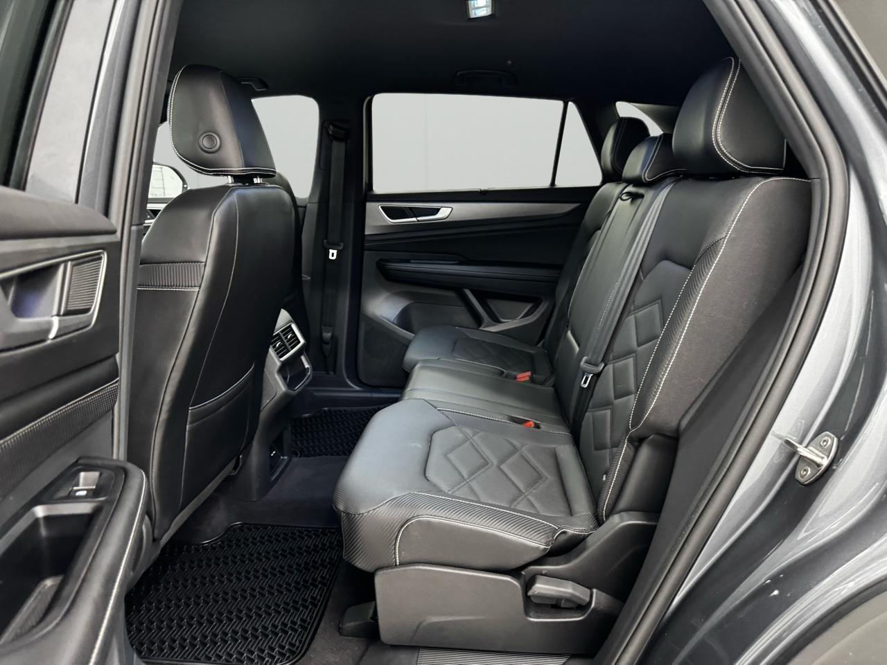 Volkswagen Atlas Cross Sport 2.0T SE w/Technology 4MOTION 2024