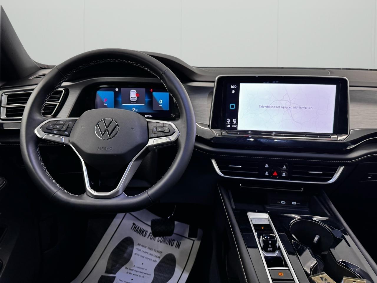 Volkswagen Atlas Cross Sport 2.0T SE w/Technology 4MOTION 2024