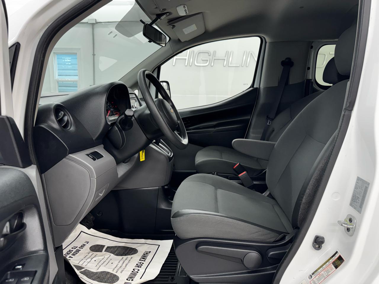 Chevrolet City Express Cargo Van FWD 115" LS 2015