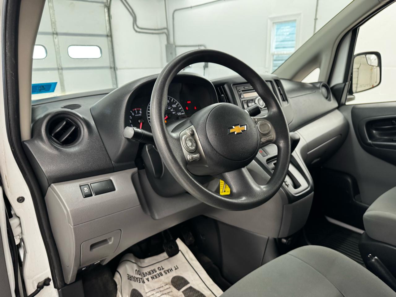 Chevrolet City Express Cargo Van FWD 115" LS 2015