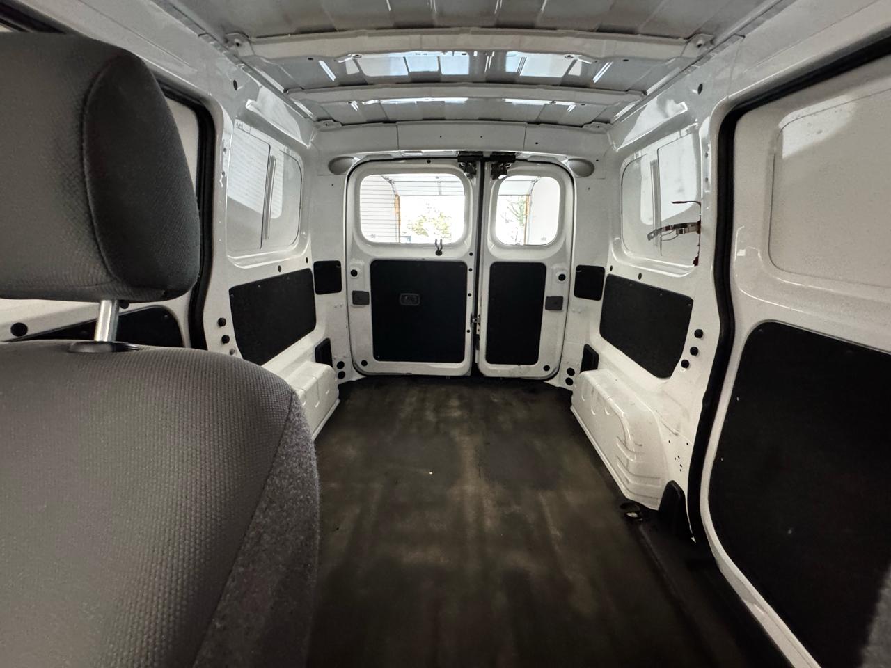 Chevrolet City Express Cargo Van FWD 115" LS 2015