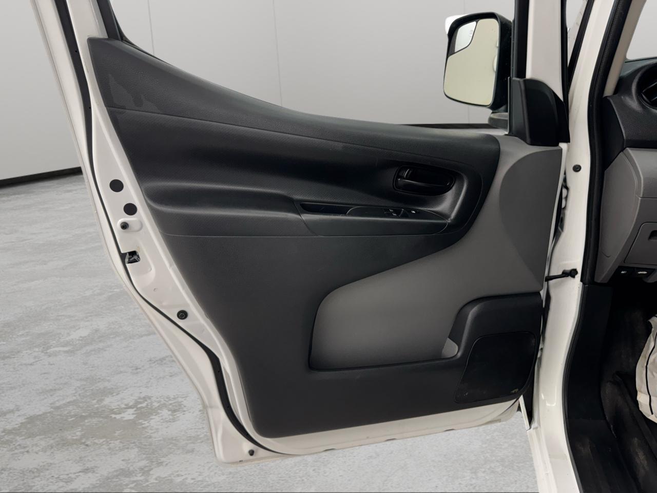 Chevrolet City Express Cargo Van FWD 115" LS 2015