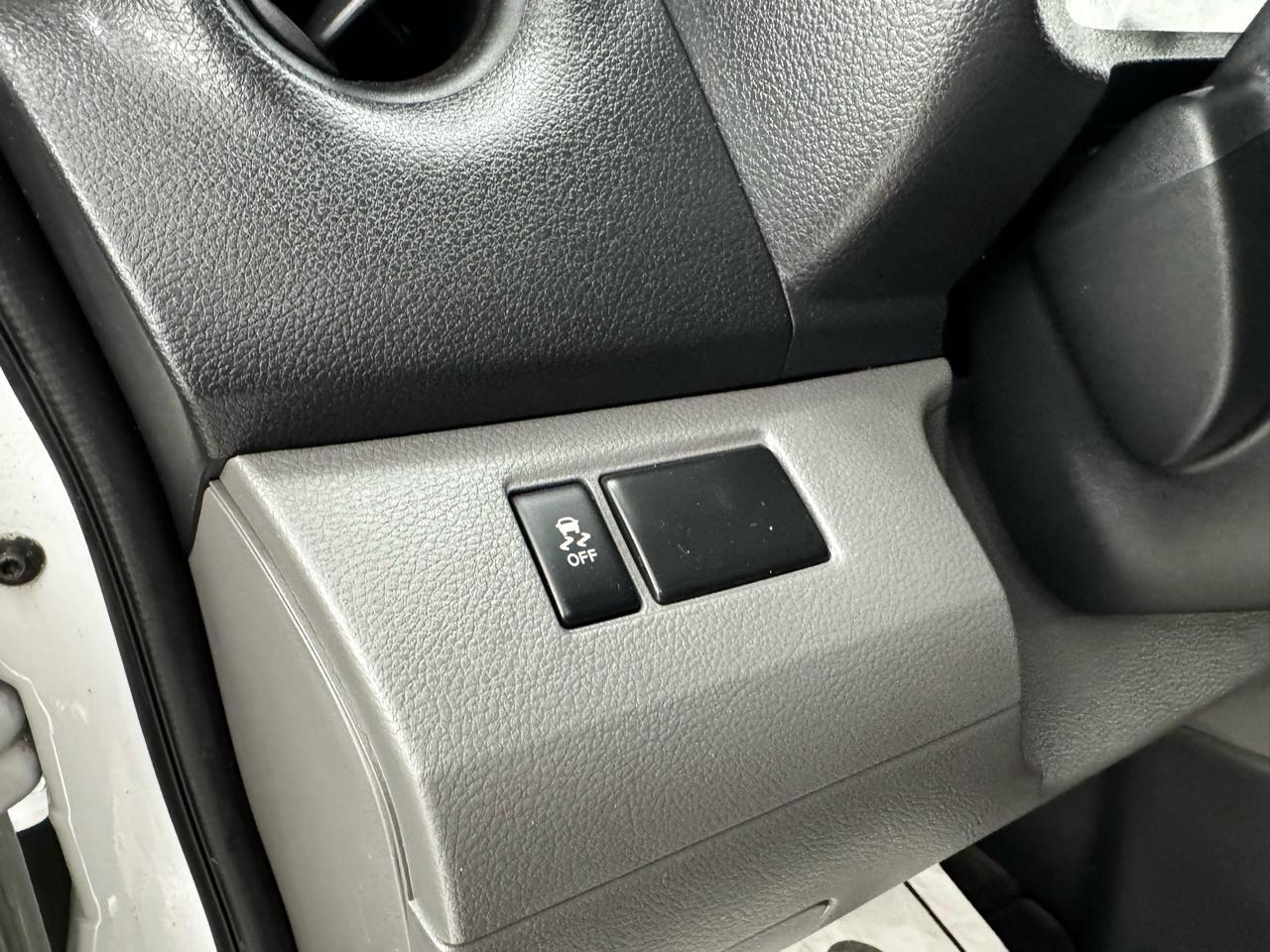 Chevrolet City Express Cargo Van FWD 115" LS 2015