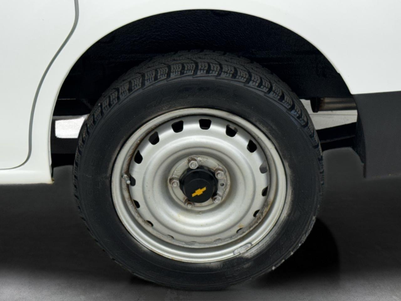 Chevrolet City Express Cargo Van FWD 115" LS 2015